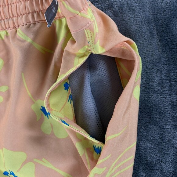 Hurley Cannonball Volley Shorts Men XL Tie Dye Floral 17" Hawaii Swim Trunks NWT - Picture 5 of 11